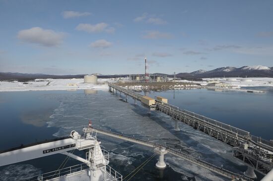 Russia's first LNG plant in Sakhalin