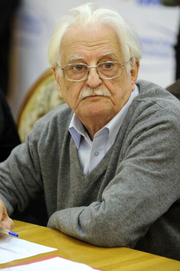 Marlen Khutsiyev