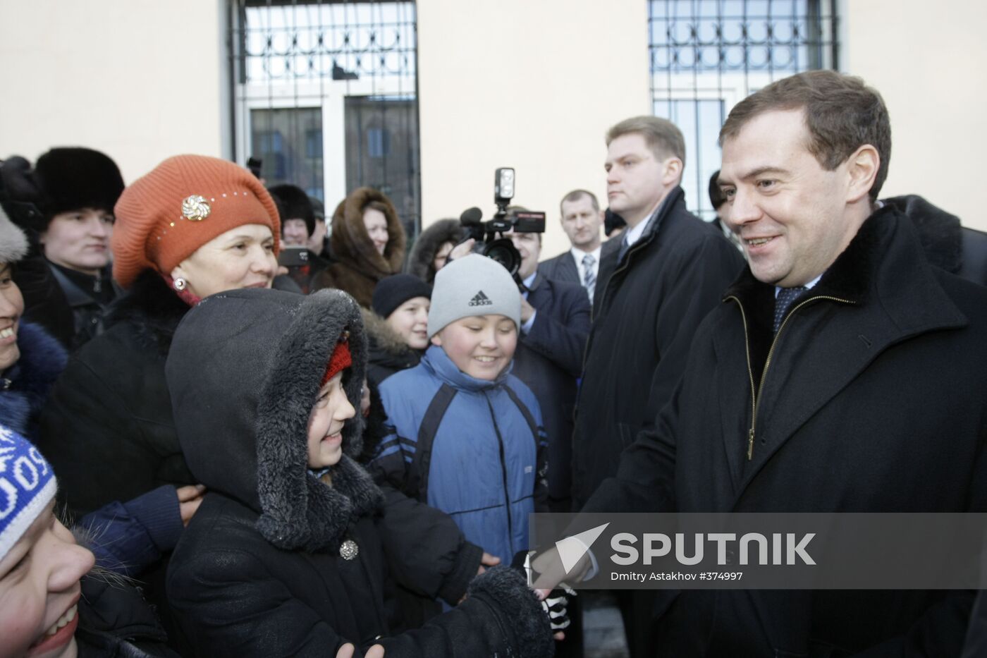 Dmitry Medvedev visiting the Pension Fund's regional division