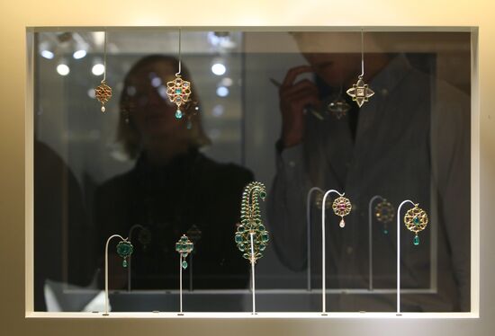 Exhibition "Treasury of the World" opens in Moscow Kremlin
