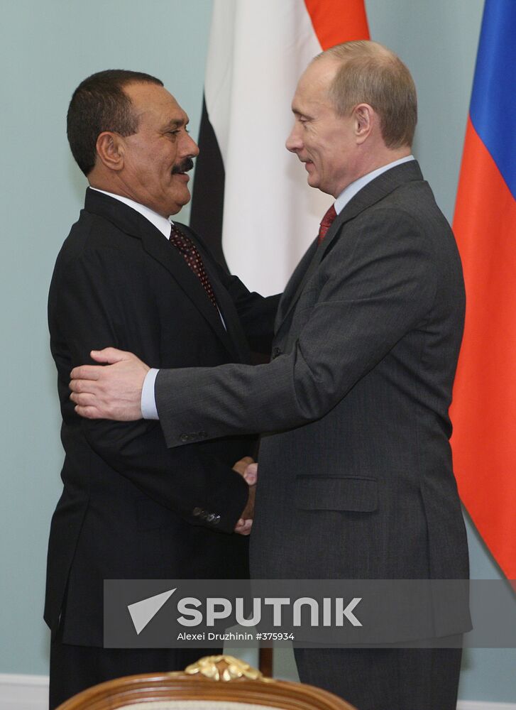 Vladimir Putin meets with Ali Abdullah Saleh