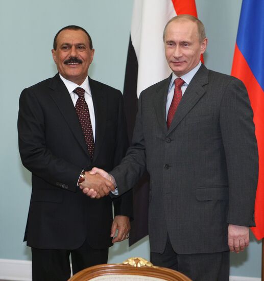Vladimir Putin meets with Ali Abdullah Saleh