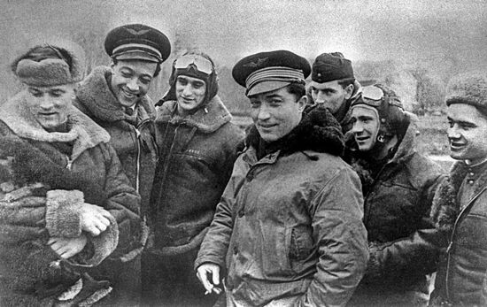 Russian and French pilots in 1945