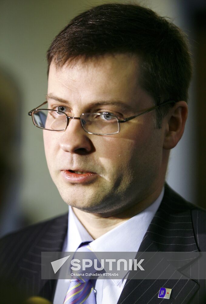 Valdis Dombrovskis authorised to form a Latvian government