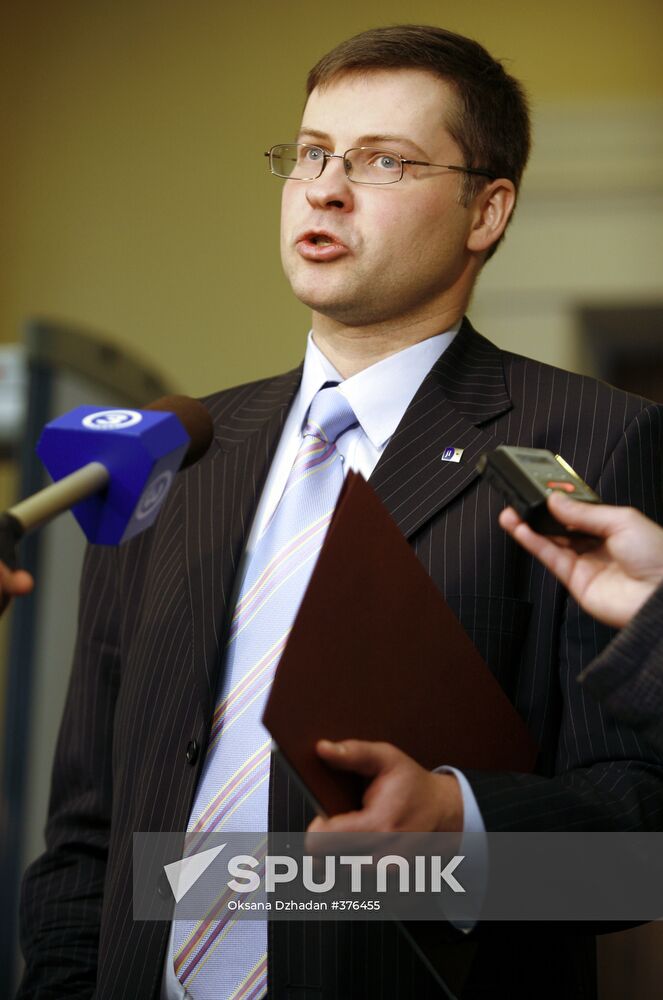 Valdis Dombrovskis authorised to form a Latvian government