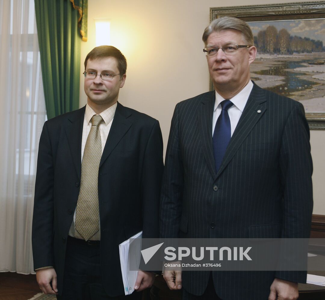 Valdis Zatlers and Valdis Dombrovskis