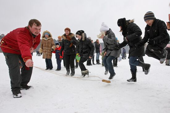 Celebrating Maslenitsa at park near Lebyazhye Lake in Kazan