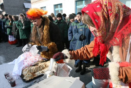 Egg-Sunday in a women's penitentiary, Novosibirsk Region