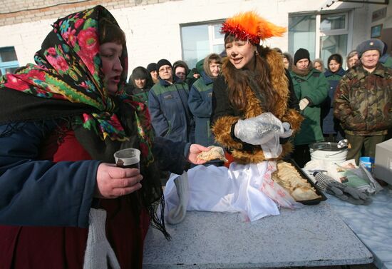 Egg-Sunday in a women's penitentiary, Novosibirsk Region