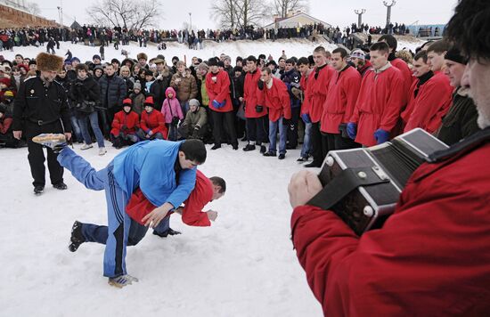 Fistfights in Veliky Novgorod
