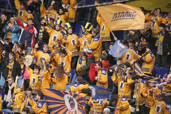 KHL. Play-off. Atlant Moscow region vs. Traktor Chelyabinsk