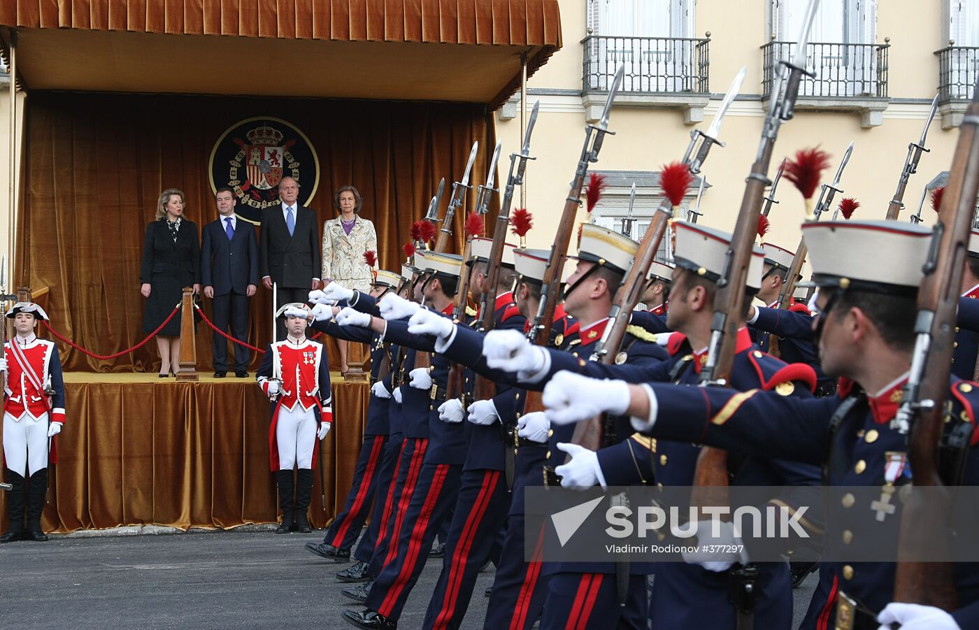 Dmitry Medvedev pays state visit to Spain