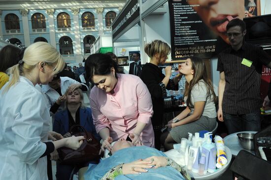 Education & Career XXIst Century exhibition in Moscow