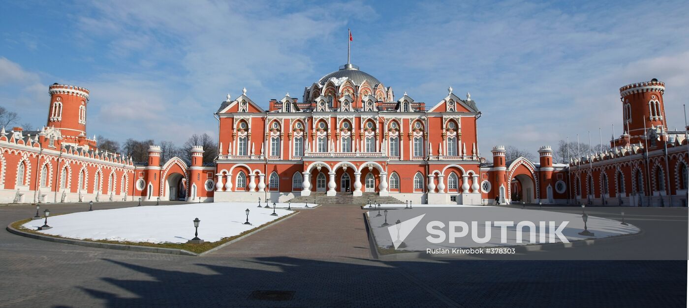 Petrovsky Stopover Palace reopens after restoration