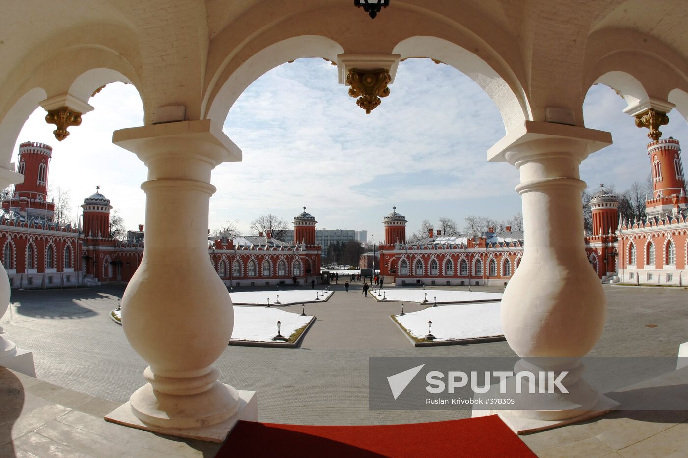 Petrovsky Stopover Palace reopens after restoration