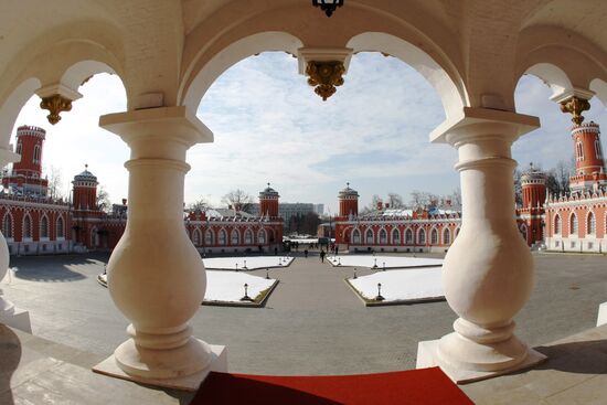 Petrovsky Stopover Palace reopens after restoration