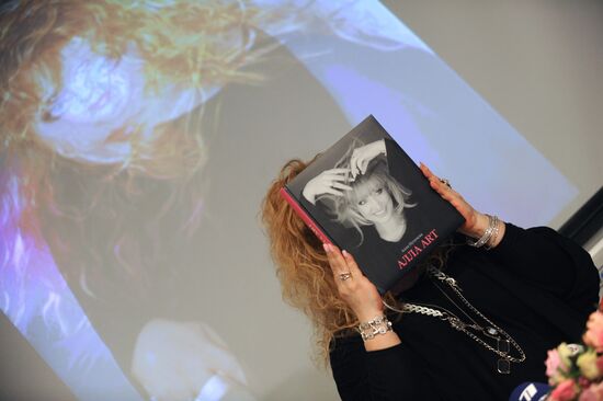 Singer Alla Pugachyova in RIA Novosti