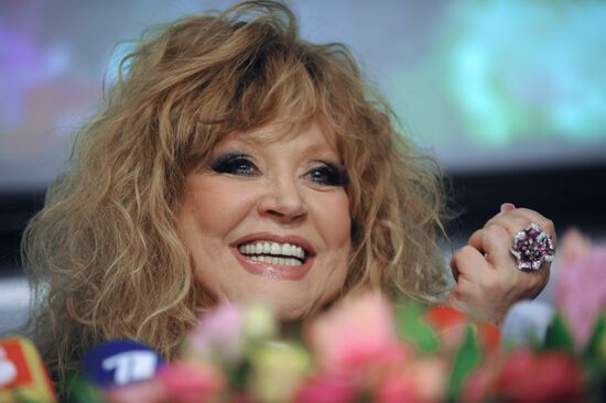 Singer Alla Pugachyova in RIA Novosti