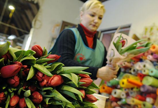 Flowers on sale before Women's Day