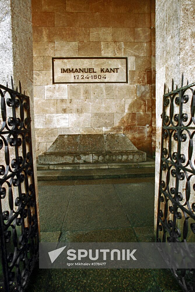 Immanuel Kant's grave