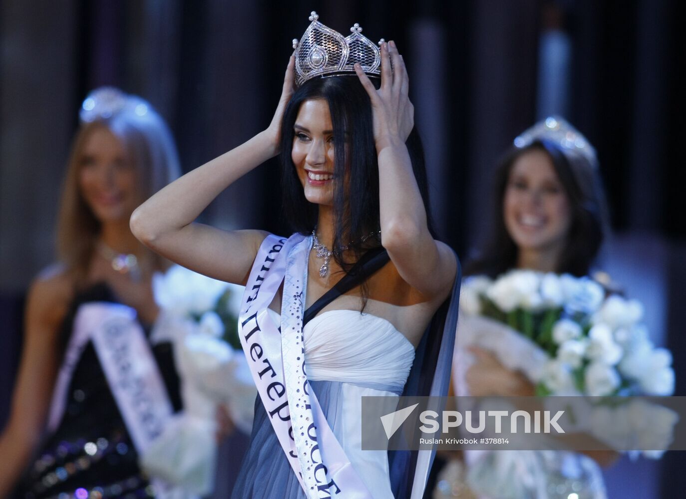 Sofia Rudyeva from St. Petersburg wins Miss Russia 2009