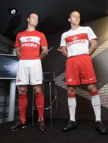 Presenting new Spartak football-club uniform