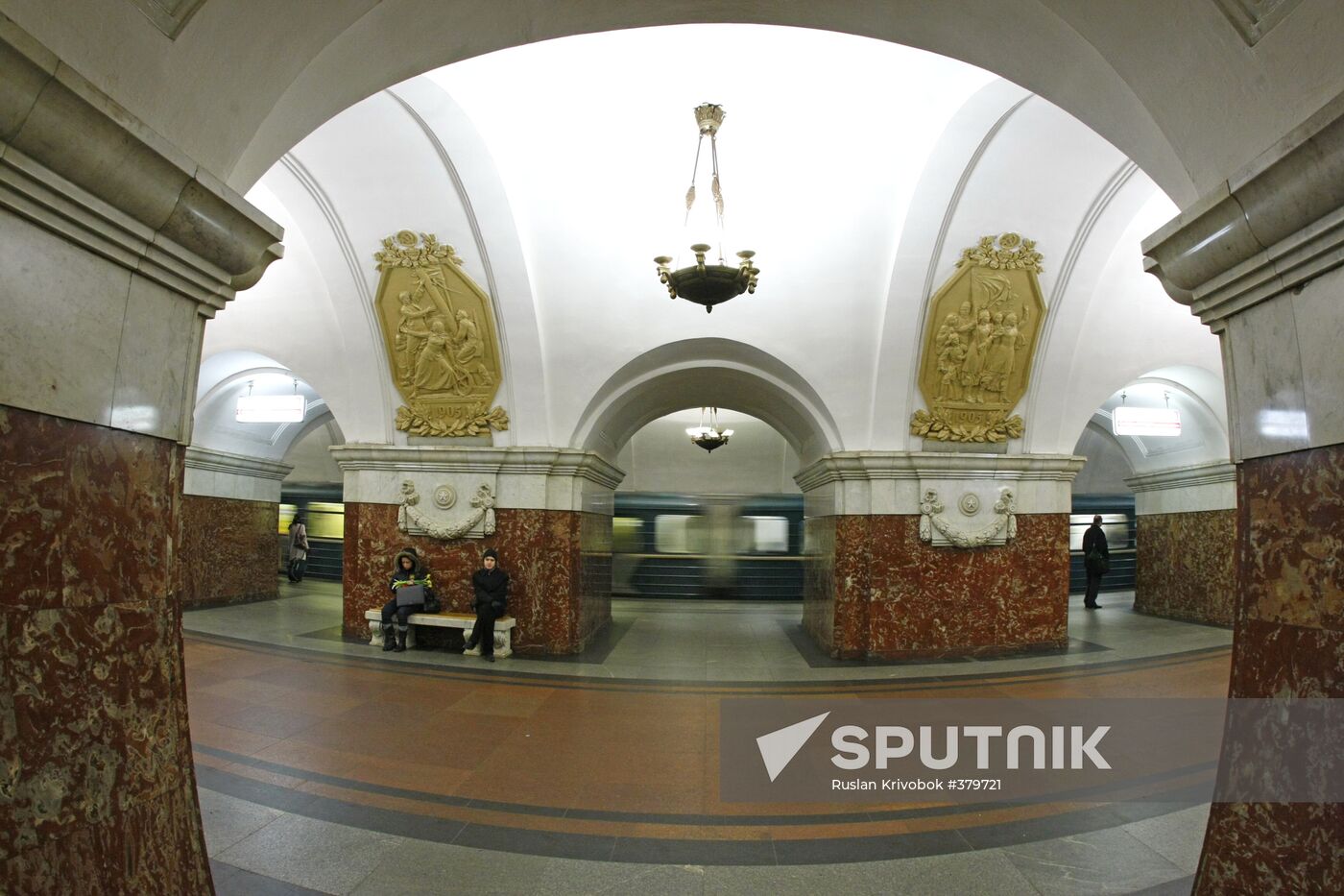 Krasnopresnenskaya metro station