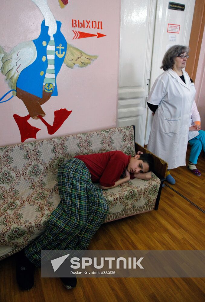 Festive event for mental hospital little patients