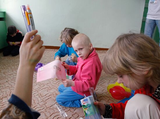 Festive event for mental hospital little patients