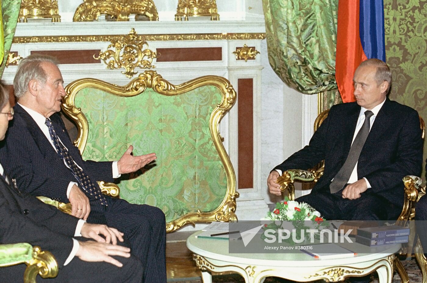 Vladimir Putin, Johannes Rau