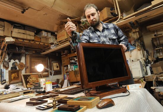 Restoring cabinetmakers' studio