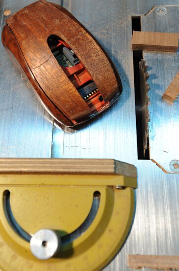 Restoring cabinetmakers' studio