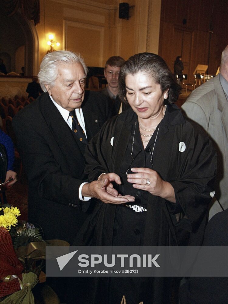 Yury Lyubimov with his wife in the Conservatory's Grand Hall