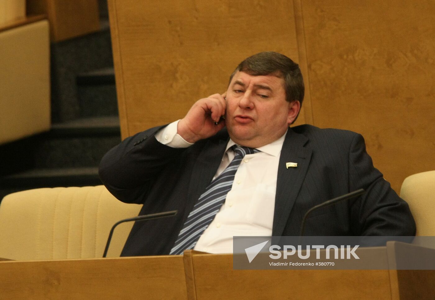 Alexei Lebed attends Russian State Duma meeting