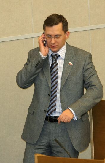 Pavel Tarakonov at a meeting of the State Duma