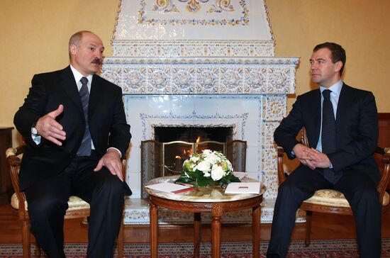 Dmitry Medvedev, Alexander Lukashenko