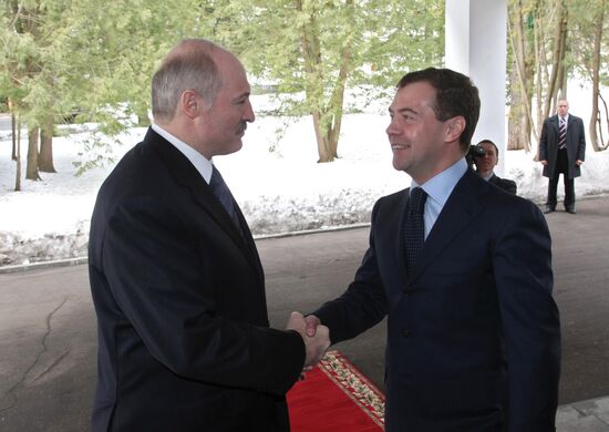 Dmitry Medvedev, Alexander Lukashenko