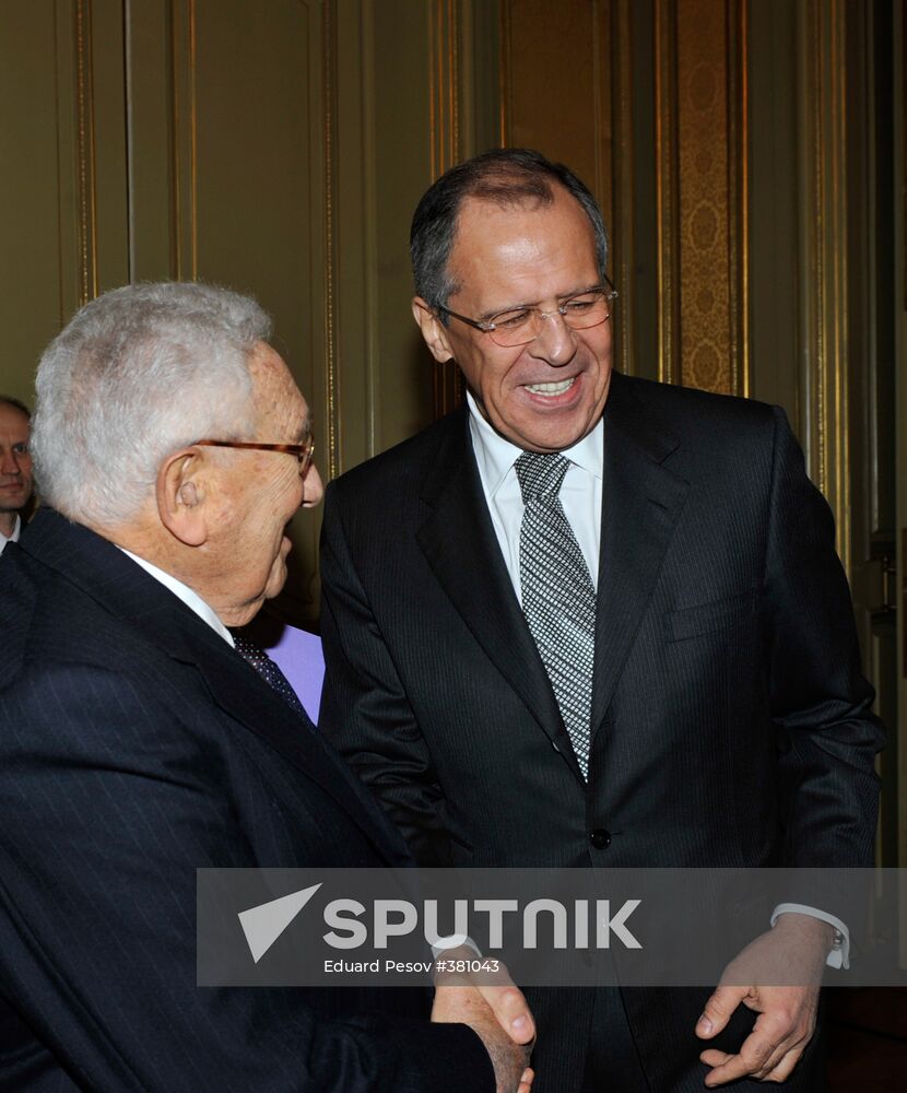 Sergei Lavrov and Henry Kissinger
