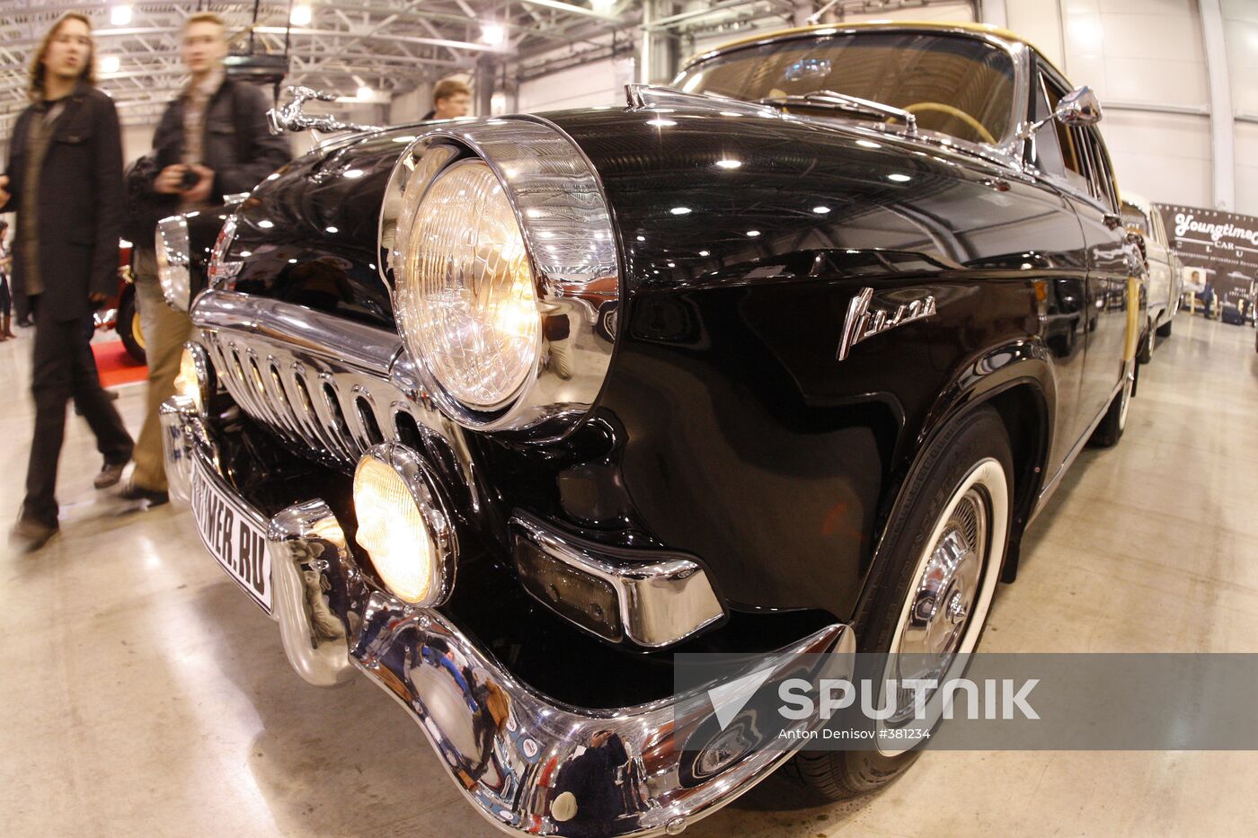 Thirteen's Ilya Sorokin's Oldtimer Gallery opens in Moscow