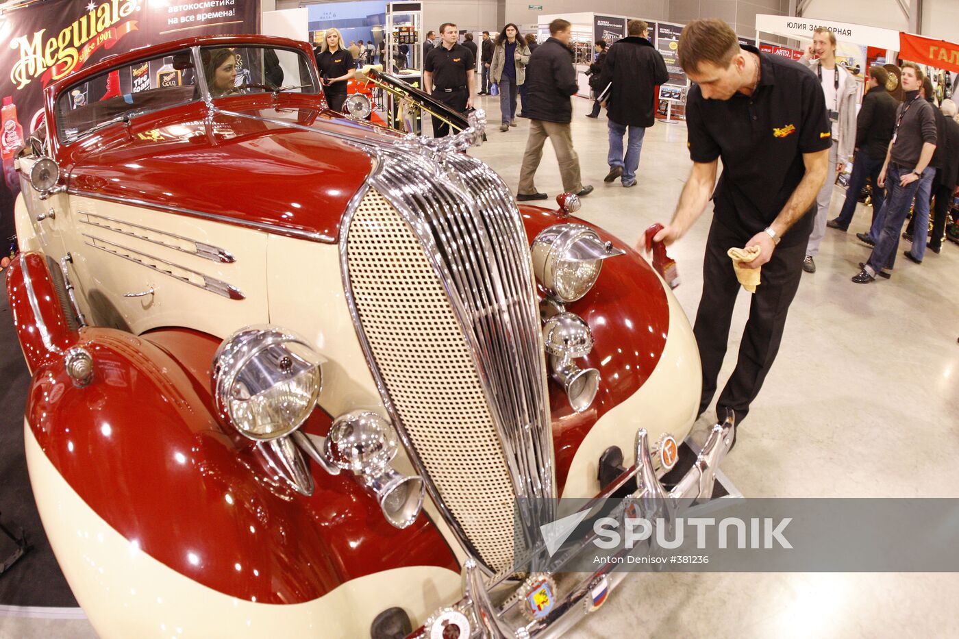 Thirteen's Ilya Sorokin's Oldtimer Gallery opens in Moscow
