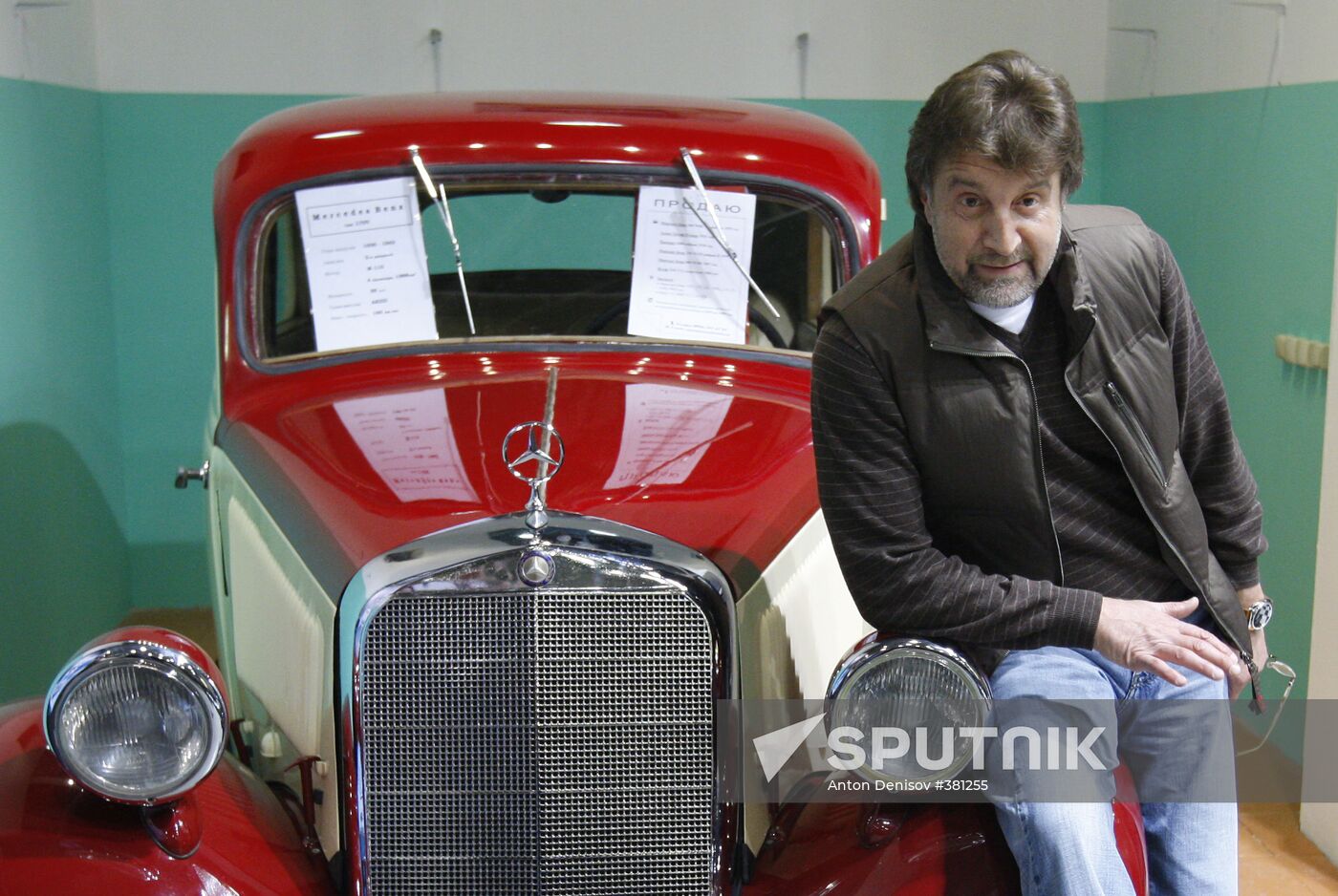 Thirteen's Ilya Sorokin's Oldtimer Gallery opens in Moscow