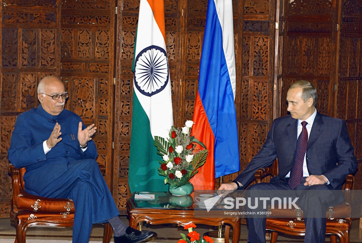 V.Putin and L.K.Advani