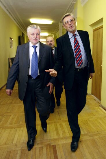 Sergei Mironov meets top managers of Gorky Film Studios