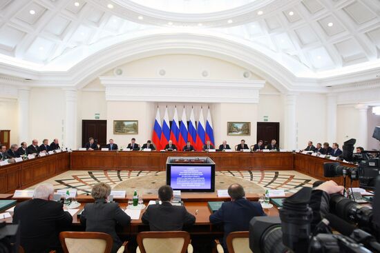 Presidential Council meets in Sochi