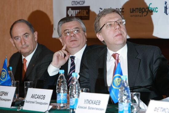 Alexei Kudrin, Alexander Murychev, Stuart Lawson