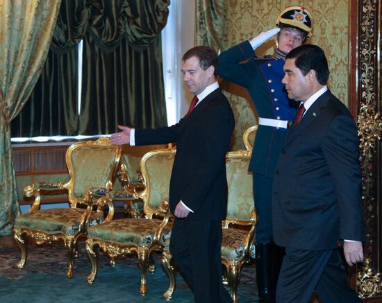 Russian-Turkmen negotiations in Kremlin