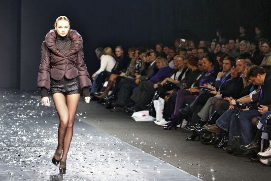 Russian fashion designers take part in 10iQ project