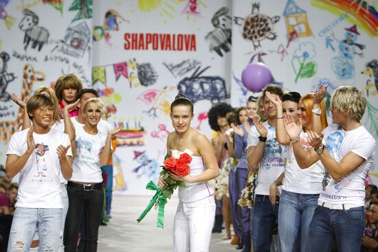 Show of collection by designer Tonya Shapovalova