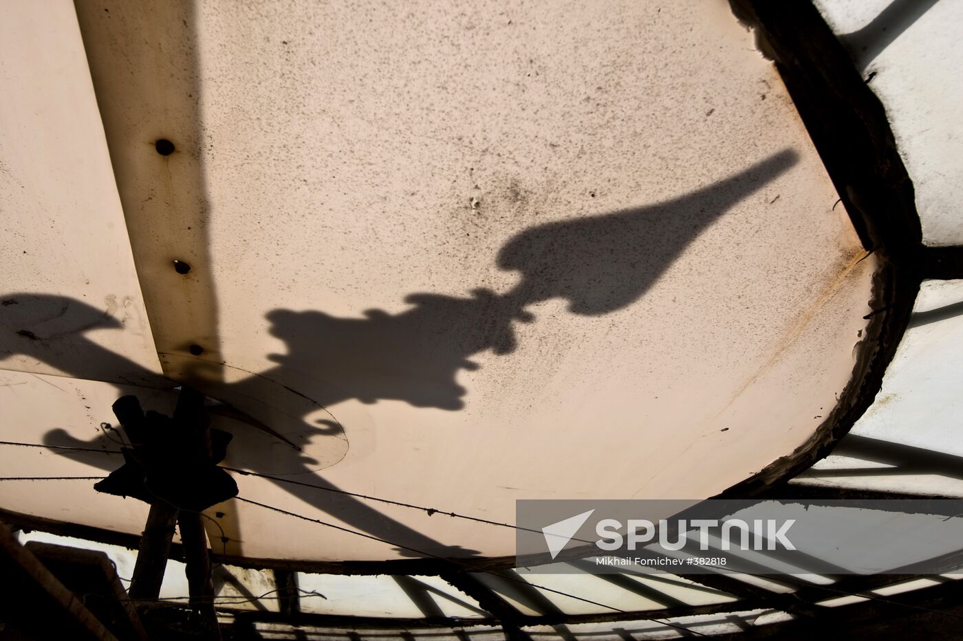 Setting the clocks ahead by an hour