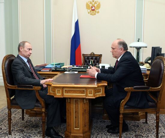 Vladimir Putin meets with Gennady Zyuganov